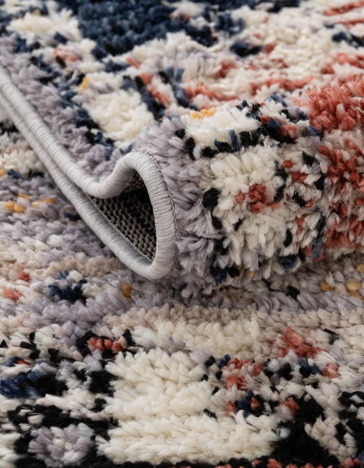 Detail image of 7' x 7' Tucson Round Rug