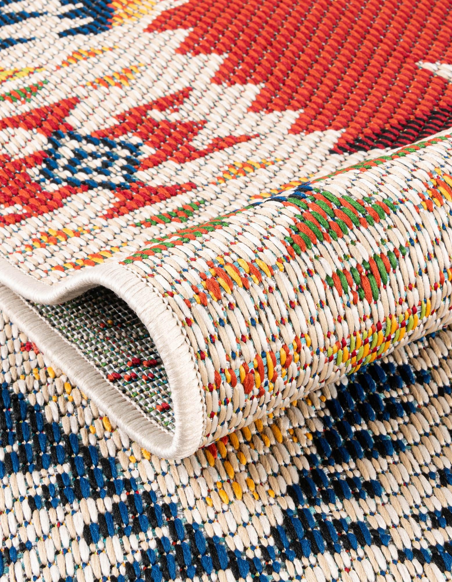 2' 7 x 10' Easy-Clean Baja Indoor / Outdoor Runner Rug