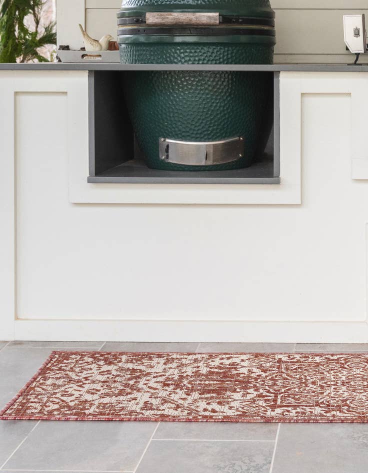 Detail image of 2' x 8' Easy-Clean Jill Zarin Dubai Indoor / Outdoor Runner Rug