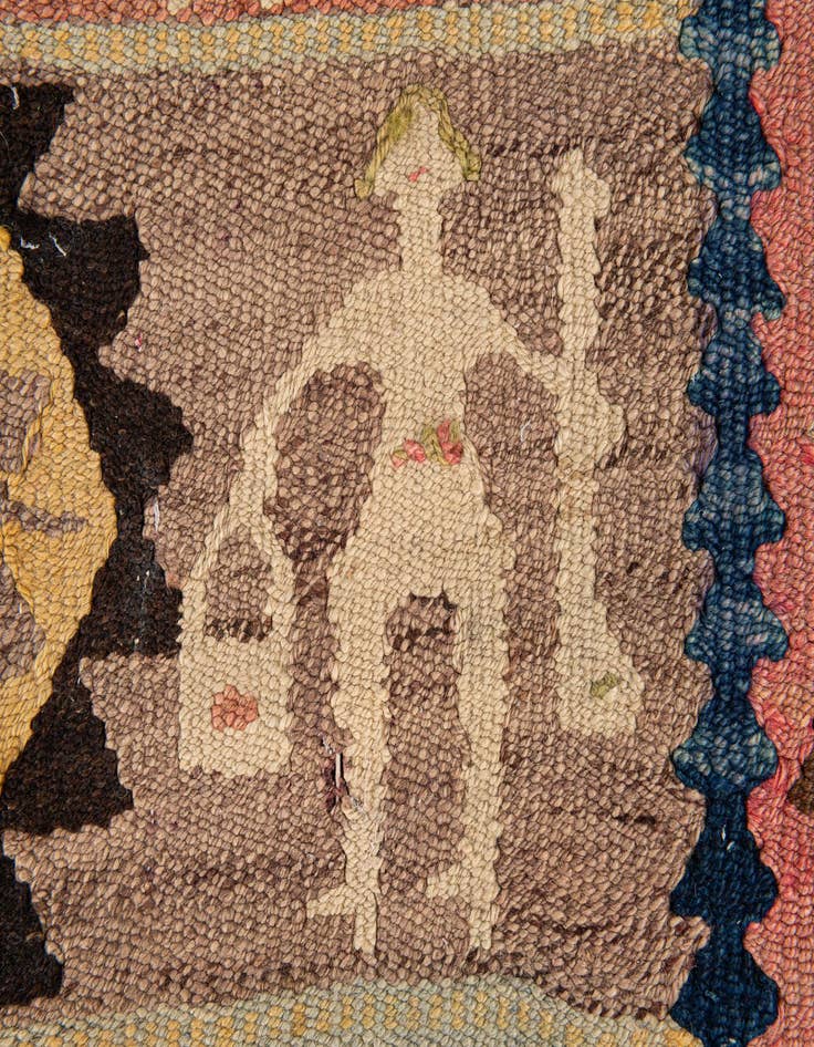 Detail image of 4' 7 x 9' 9 Hand Woven Kilim Fars Wool Runner Rug
