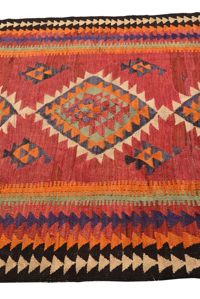 5' x 9' 6 Hand Woven Kilim Fars Wool Runner Rug