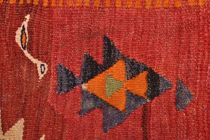 5' x 9' 6 Hand Woven Kilim Fars Wool Runner Rug