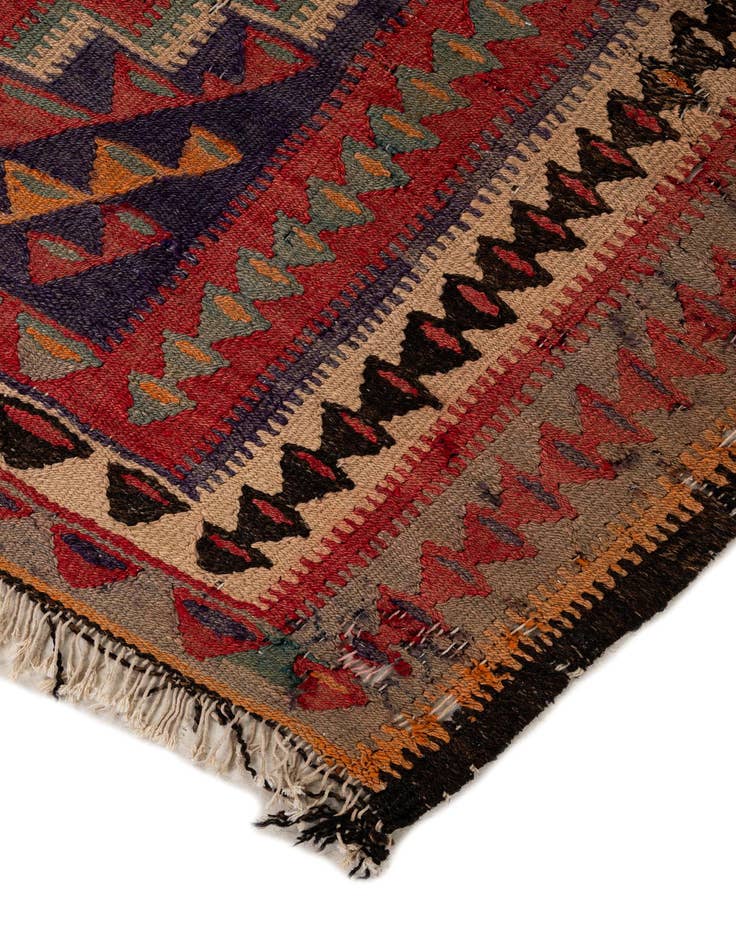 Detail image of 4' 8 x 10'  Hand Woven Kilim Fars Wool Runner Rug