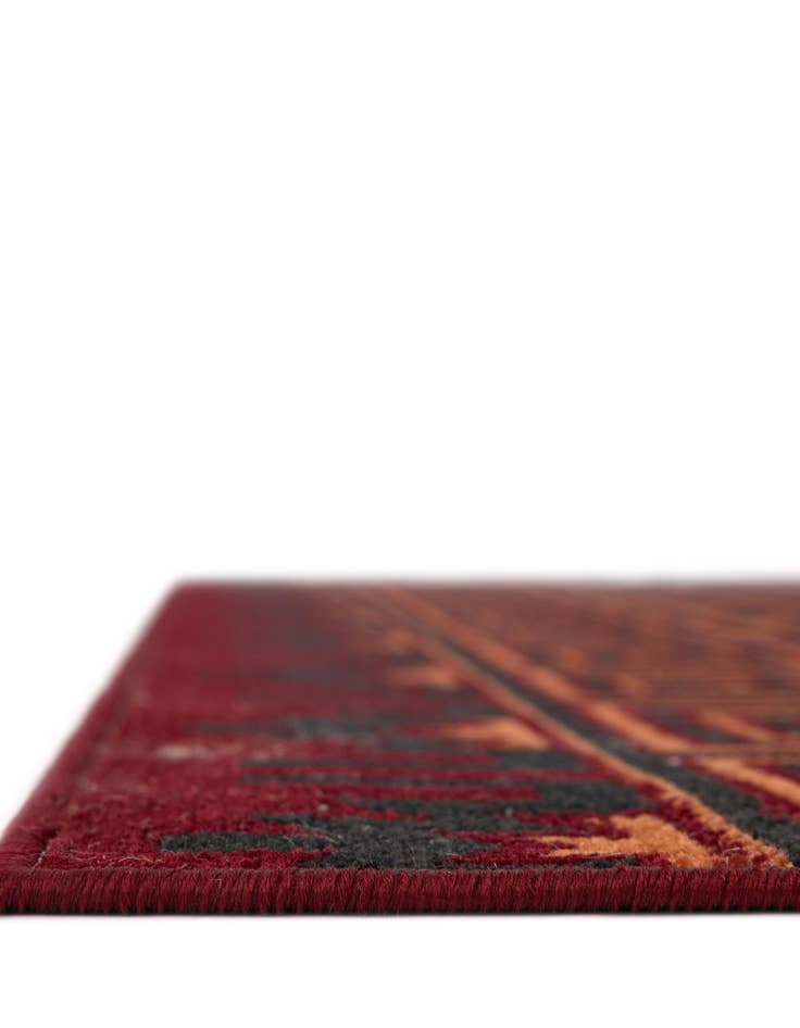 Detail image of 2' 7 x 13' Lucerne Runner Rug
