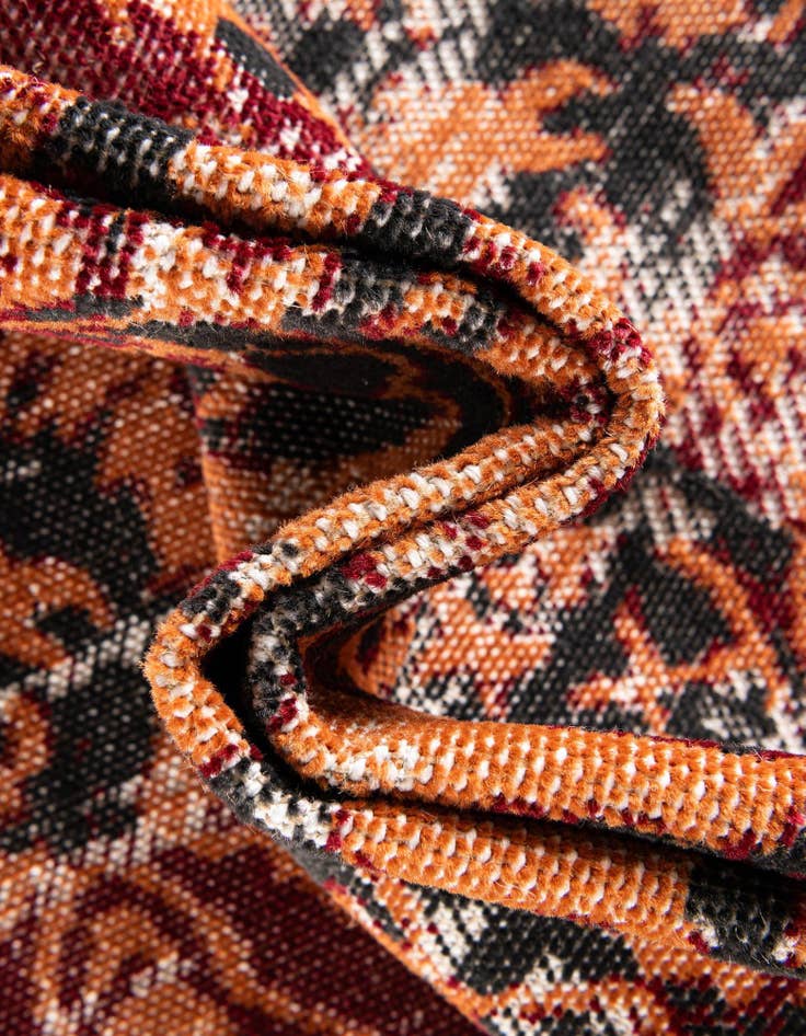 Detail image of 2' x 6' Lucerne Runner Rug