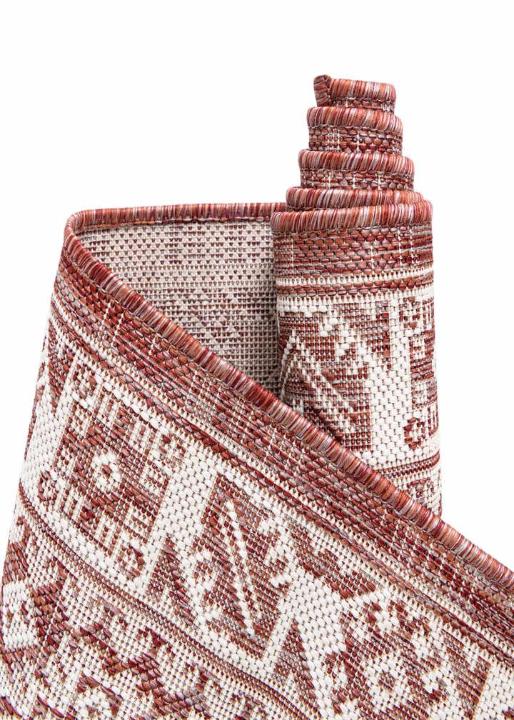 2' x 6' Easy-Clean Aztec Indoor / Outdoor Runner Rug