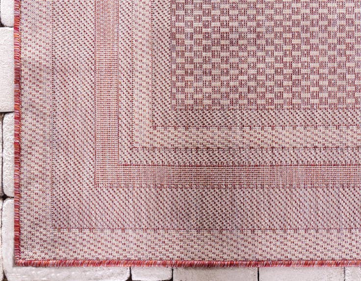 Detail image of 2' 7 x 10' Easy-Clean Border Indoor / Outdoor Runner Rug