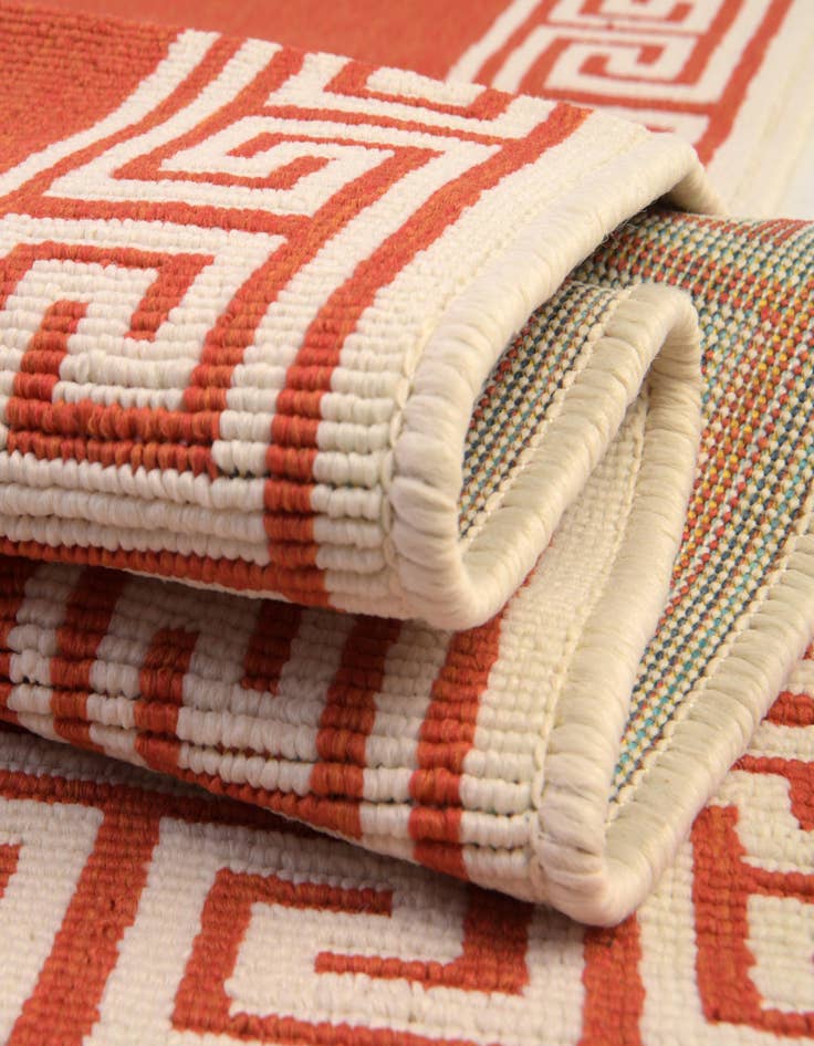 Detail image of 2' x 8'  Washable Coastal Indoor / Outdoor Runner Rug