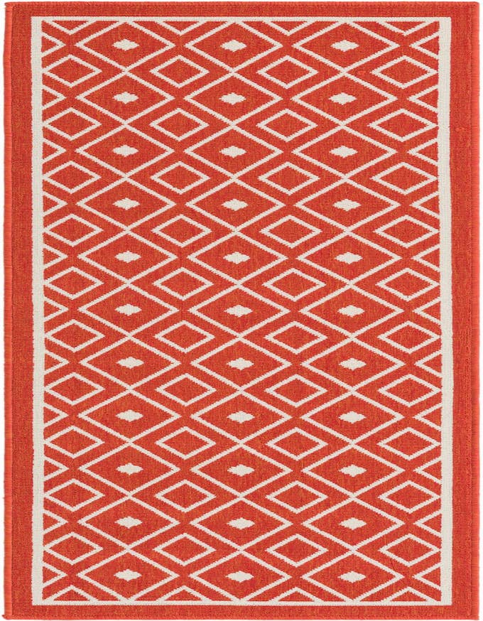 Detail image of 2' x 6' Easy-Clean Lattice Indoor / Outdoor Runner Rug
