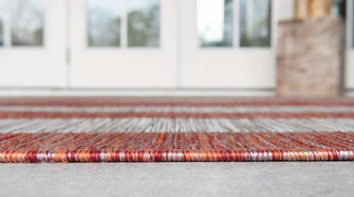 2' 7 x 10' Easy-Clean Ribbon Indoor / Outdoor Runner Rug