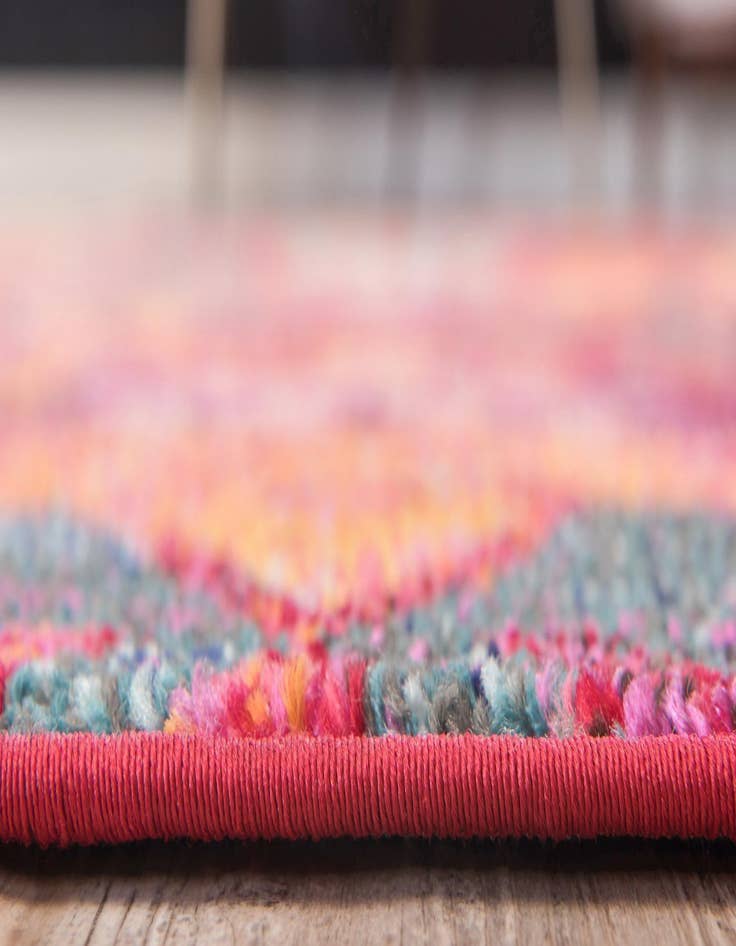 Detail image of 2' 2 x 6' 9  Washable Santa Fe Runner Rug