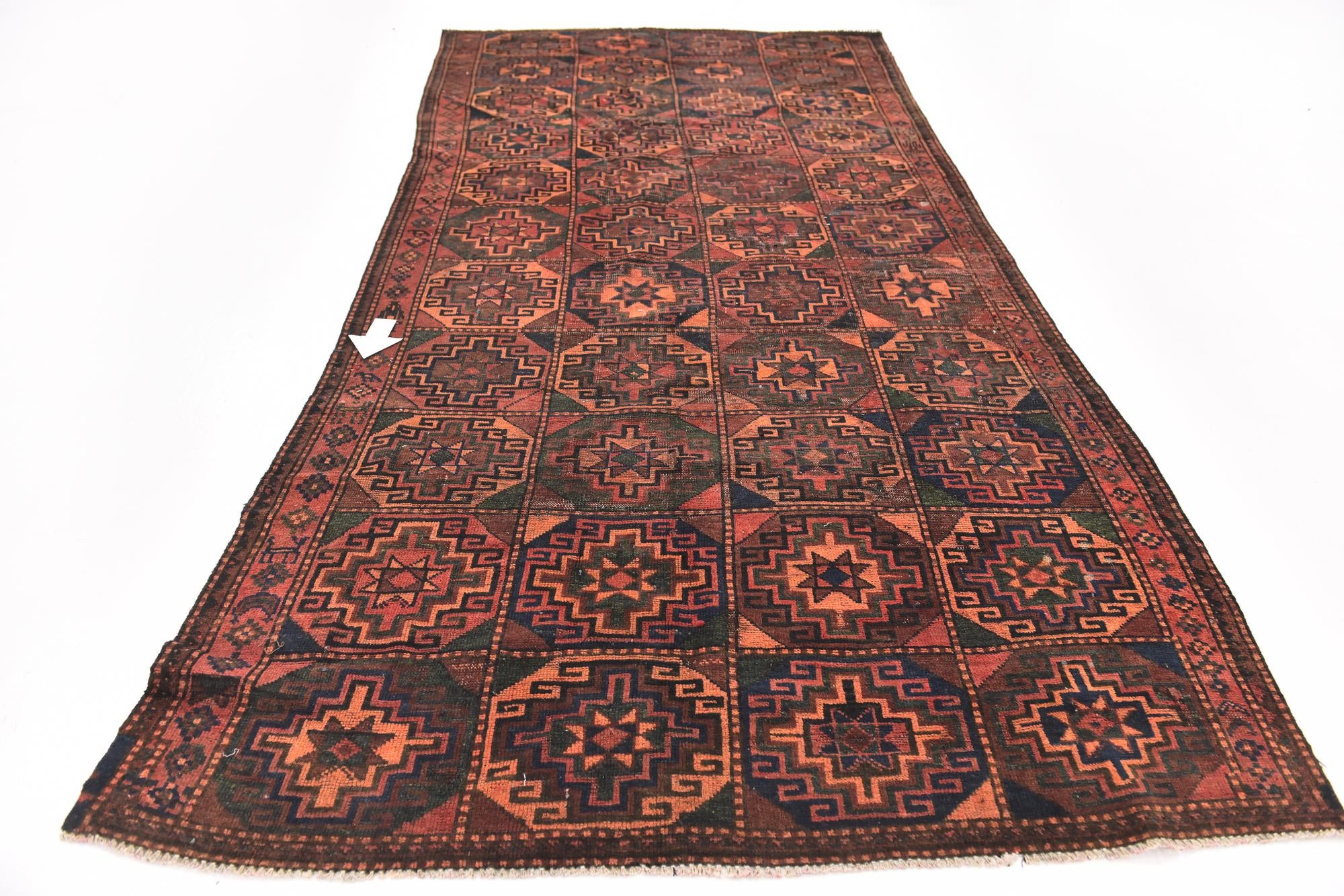 4' 9 x 9' 9 Hand Knotted Shiraz Persian Wool Runner Rug
