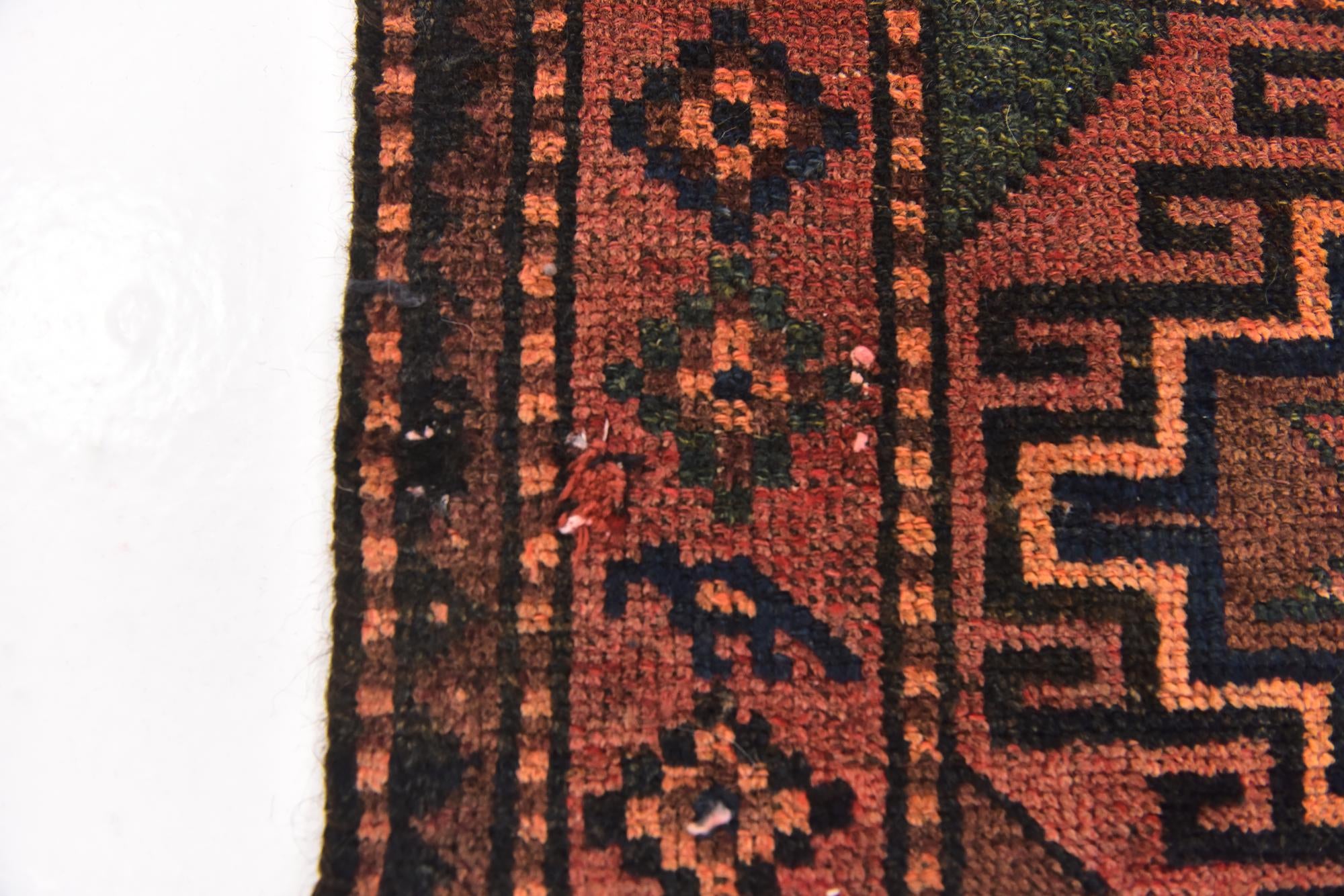4' 9 x 9' 9 Hand Knotted Shiraz Persian Wool Runner Rug