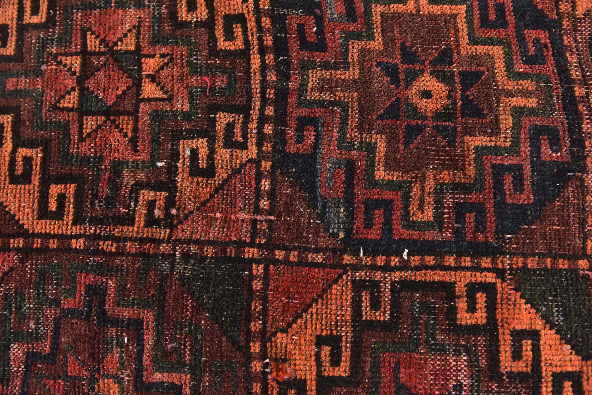 4' 9 x 9' 9 Hand Knotted Shiraz Persian Wool Runner Rug