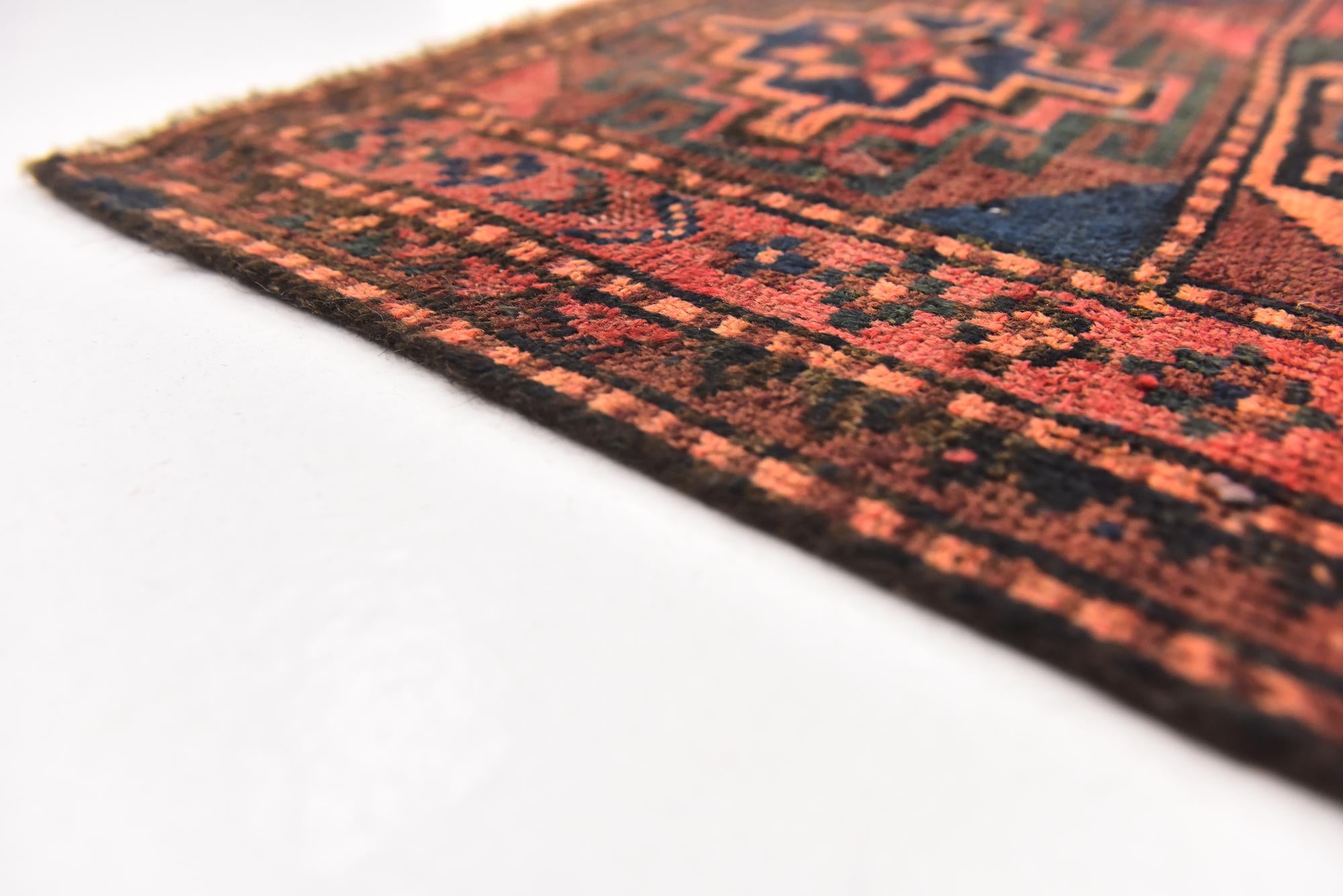 4' 9 x 9' 9 Hand Knotted Shiraz Persian Wool Runner Rug