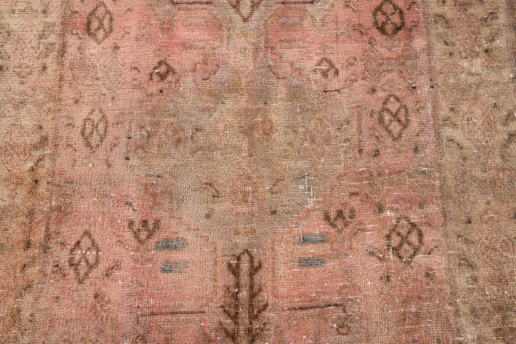 Detail image of 5' x 10' 4 Hand Knotted Ultra Vintage Persian Wool Runner Rug
