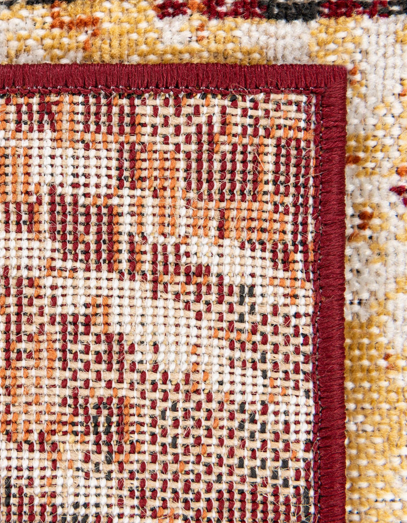 2' x 6' Valencia Runner Rug