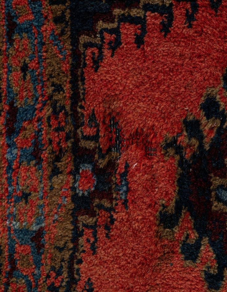 Detail image of 2' 9 x 10' 5  Hand Knotted Yalameh Wool Runner Rug