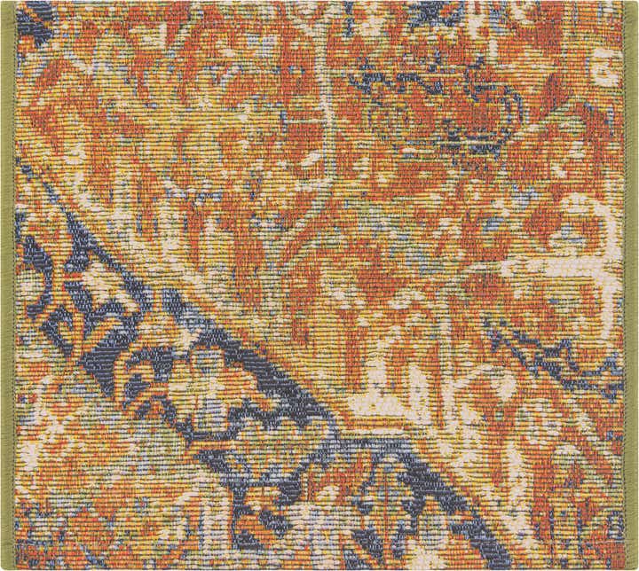 1' 4 x 1' 4 Easy-Clean Traditional Indoor / Outdoor Sample Rug