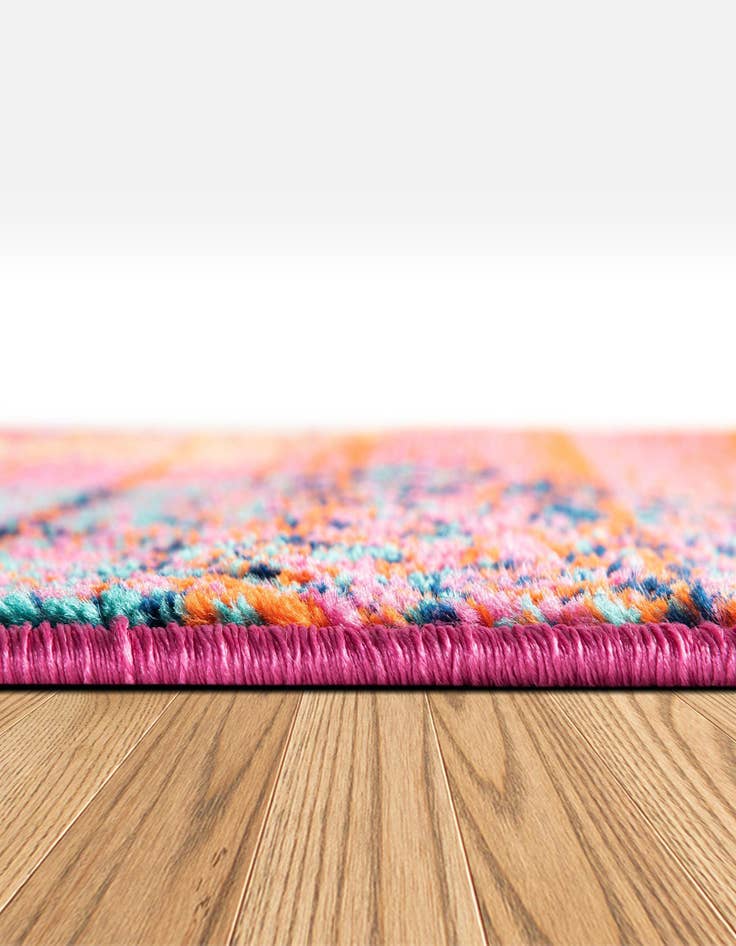 Detail image of 7' 10 x 7' 10 Azalea Square Rug