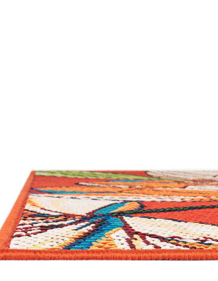 Detail image of 7' 10 x 7' 10 Easy-Clean Baja Indoor / Outdoor Square Rug