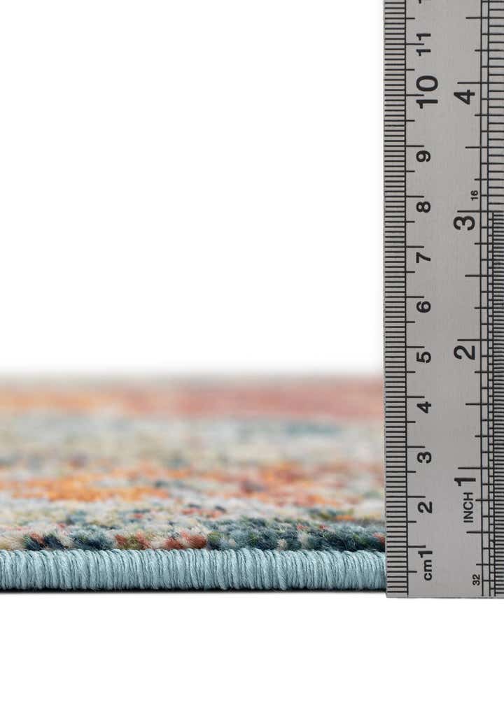 7' 10 x 7' 10 Isabella Square Rug