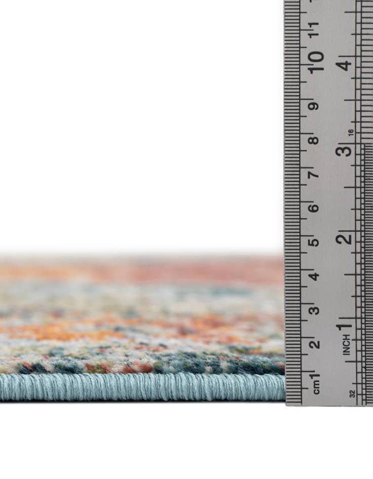 Detail image of 7' 10 x 7' 10 Isabella Square Rug