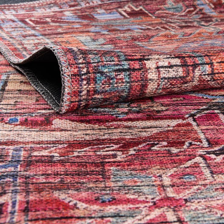 Detail image of 7' 10 x 7' 10 Washable Maahru Square Rug