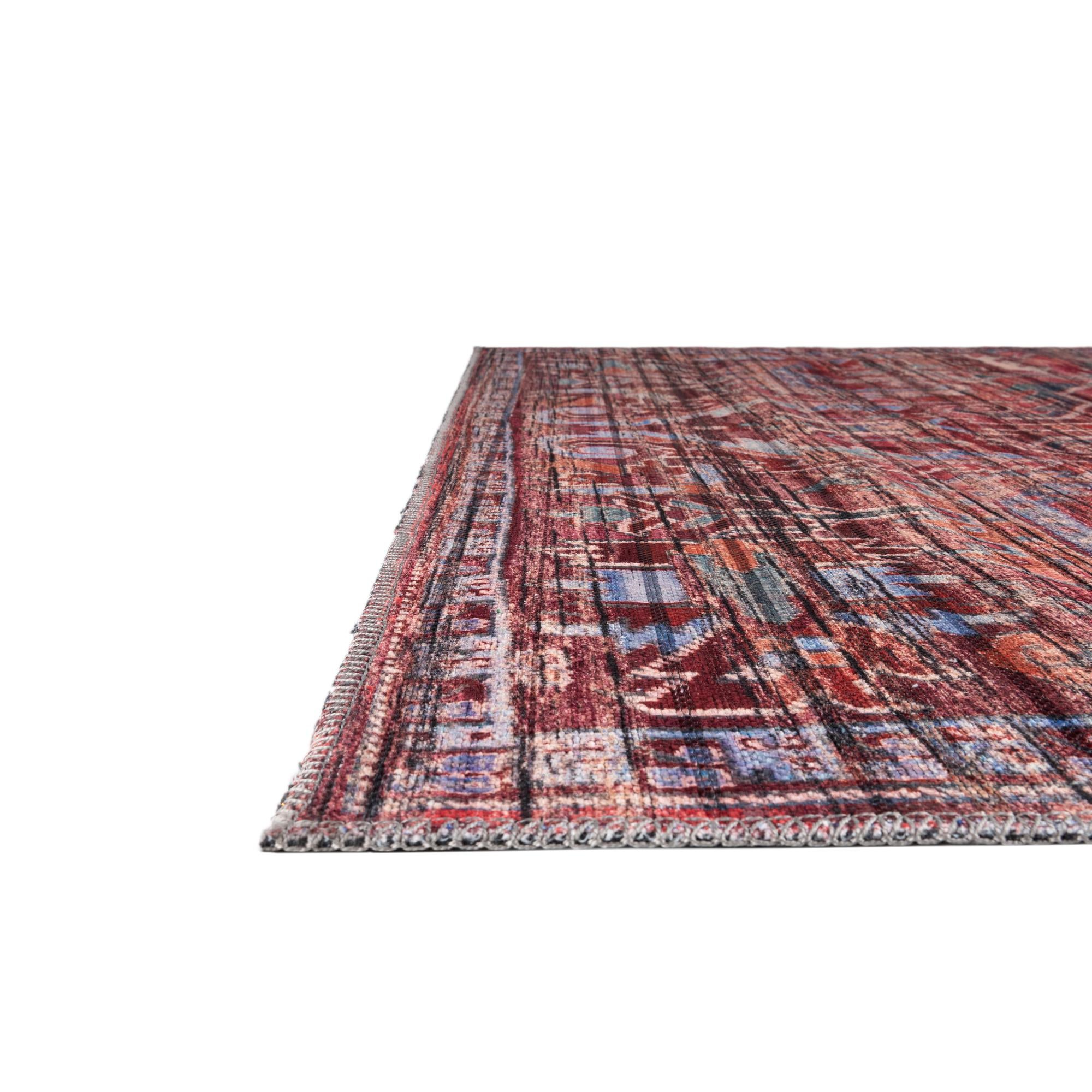 7' 3 x 7' 3 Washable Maahru Square Rug