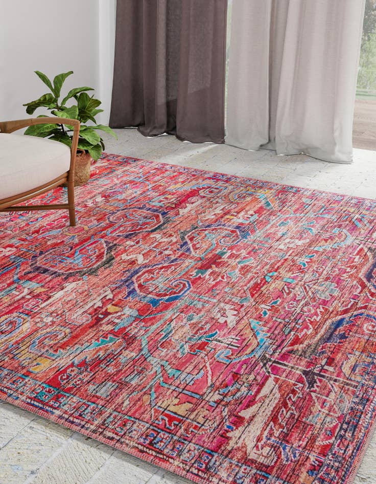Detail image of 7' 10 x 7' 10 Washable Maahru Square Rug