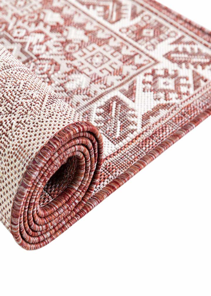 7' 10 x 7' 10 Easy-Clean Aztec Indoor / Outdoor Square Rug