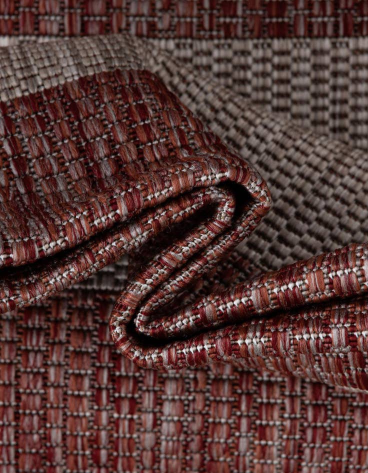 Detail image of 6' x 6' Washable Ribbon Indoor / Outdoor Square Rug