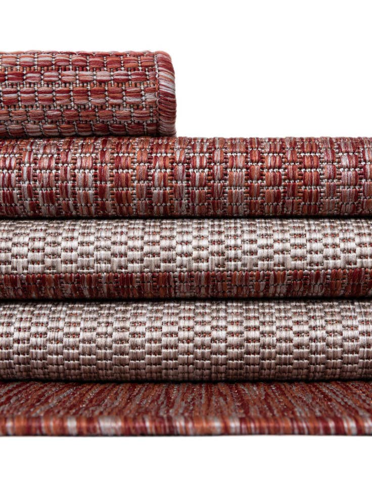 Detail image of 6' x 6' Washable Ribbon Indoor / Outdoor Square Rug