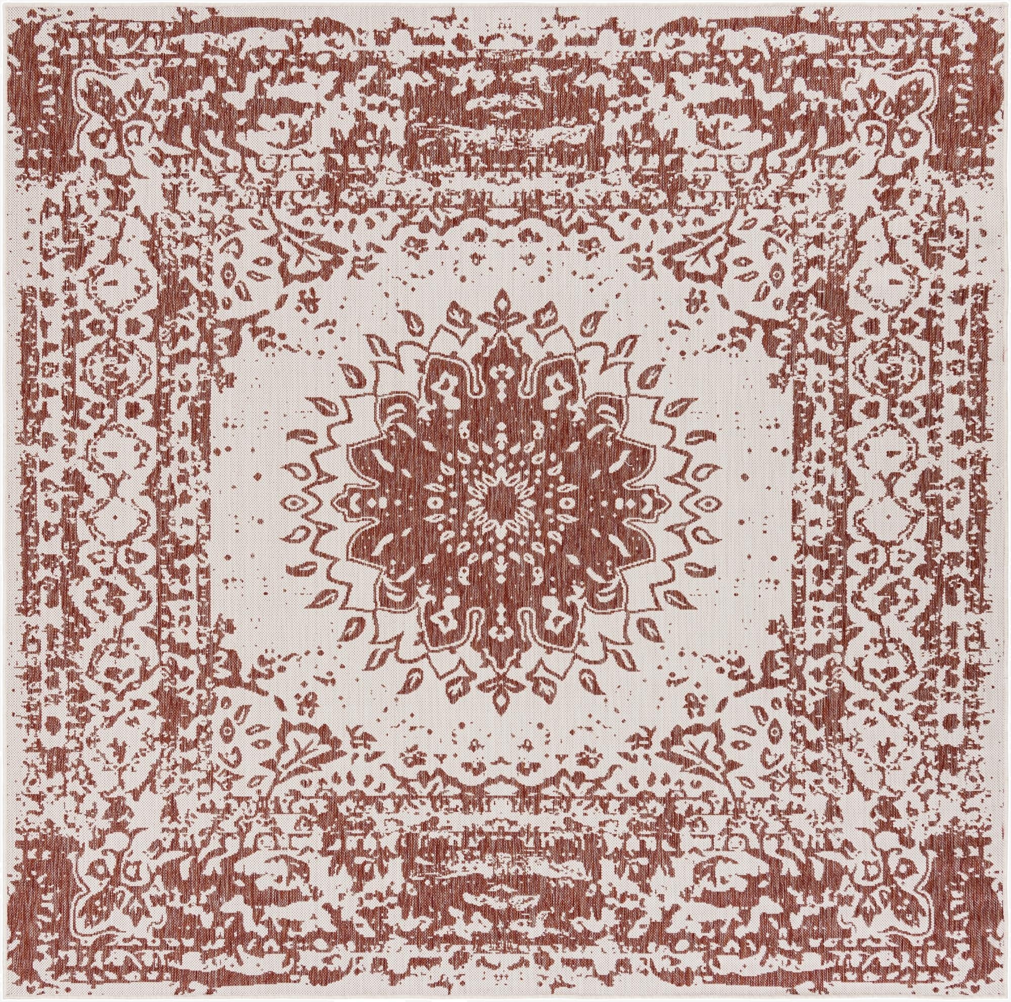 7' 10 x 7' 10  Washable Traditional Indoor / Outdoor Square Rug
