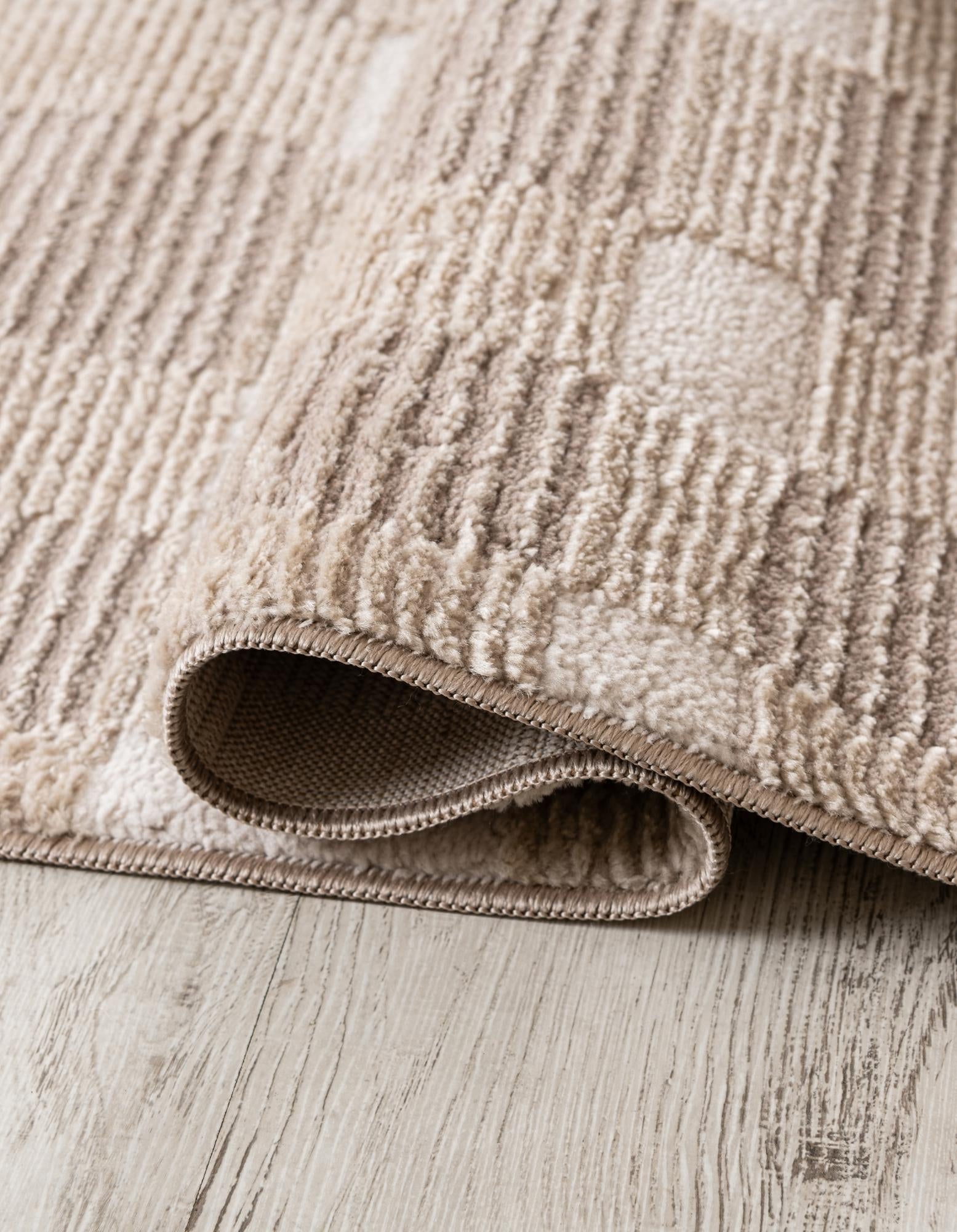 2' 2 x 6' Textura Designer Runner Rug