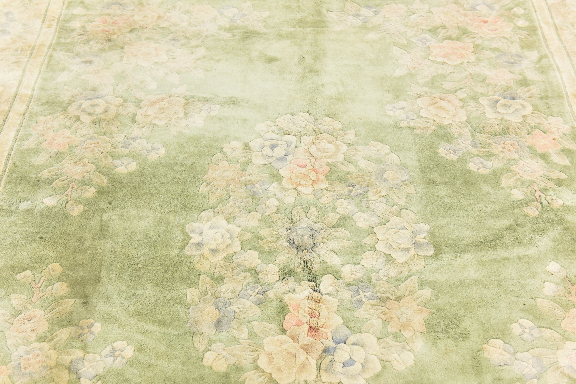 5' 6 x 7' 5 Hand Knotted Carved Pekin Rug