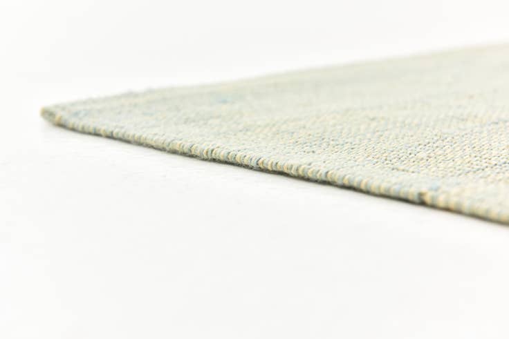 Detail image of 5' 10 x 7' 8 Hand Woven Kilim Modern Wool Rug