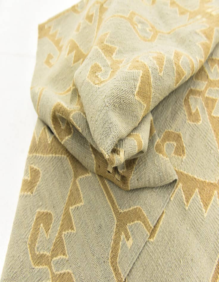 Detail image of 6' 2 x 8' 9  Hand Woven Kilim Modern Wool Rug