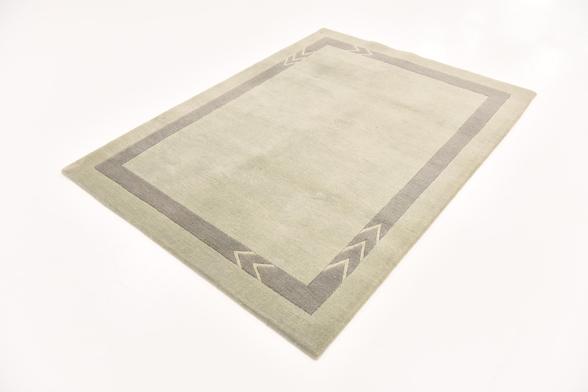 4' 8 x 6' 7 Hand Knotted Nepal Wool Rug