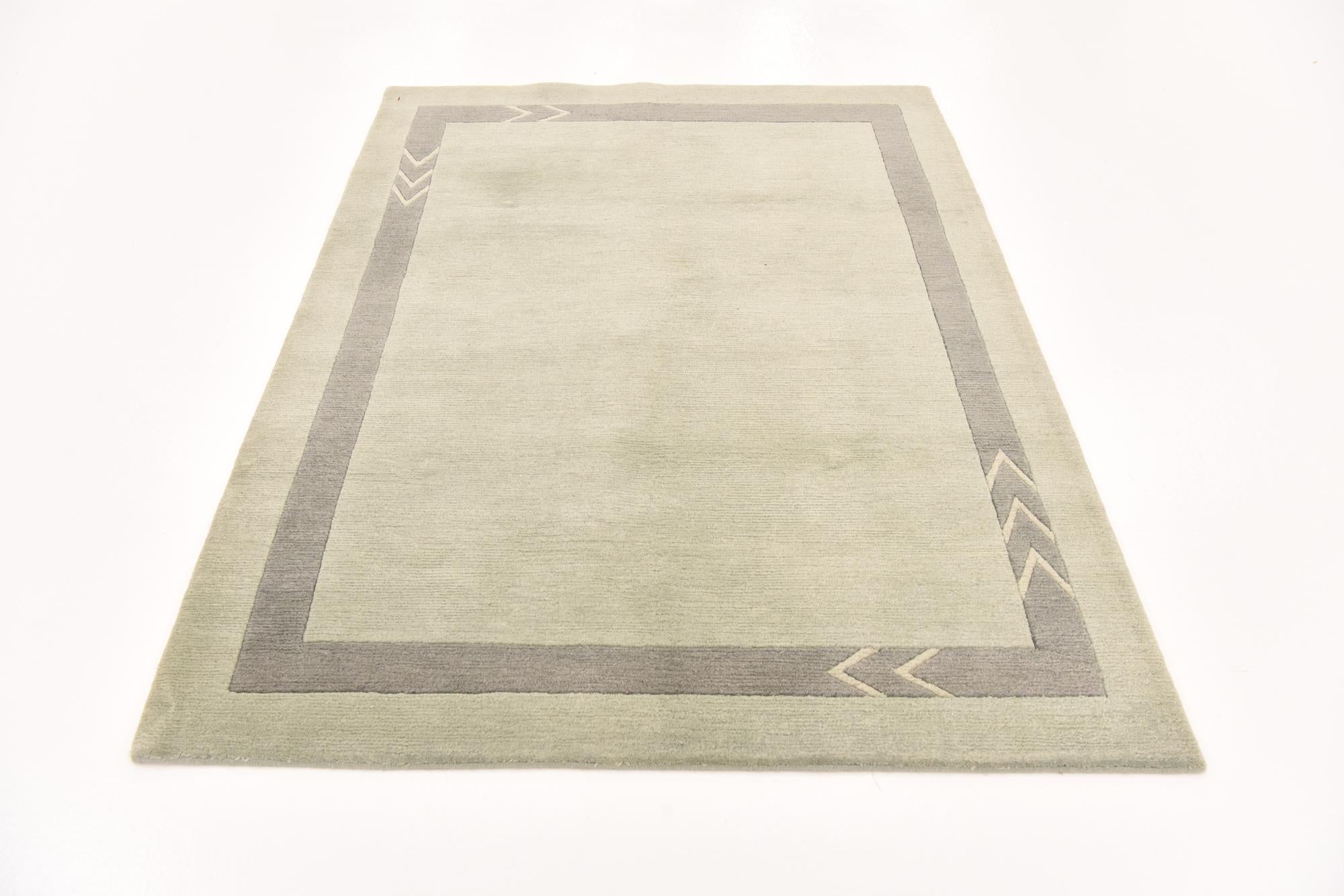 4' 8 x 6' 7 Hand Knotted Nepal Wool Rug