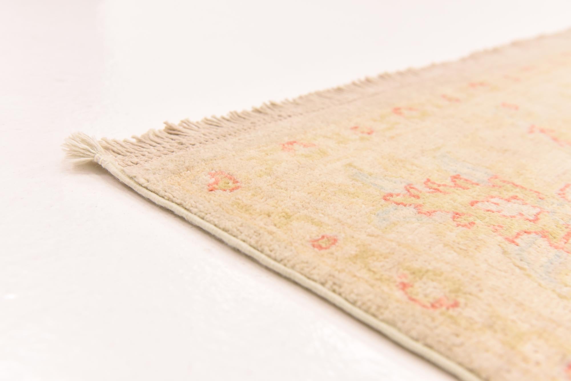 5' 3 x 8' 2 Hand Knotted Peshawar Ziegler Rug