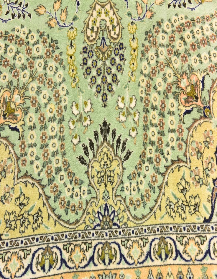 Detail image of 6' 9 x 10' Hand Knotted Tabriz Persian Wool Rug