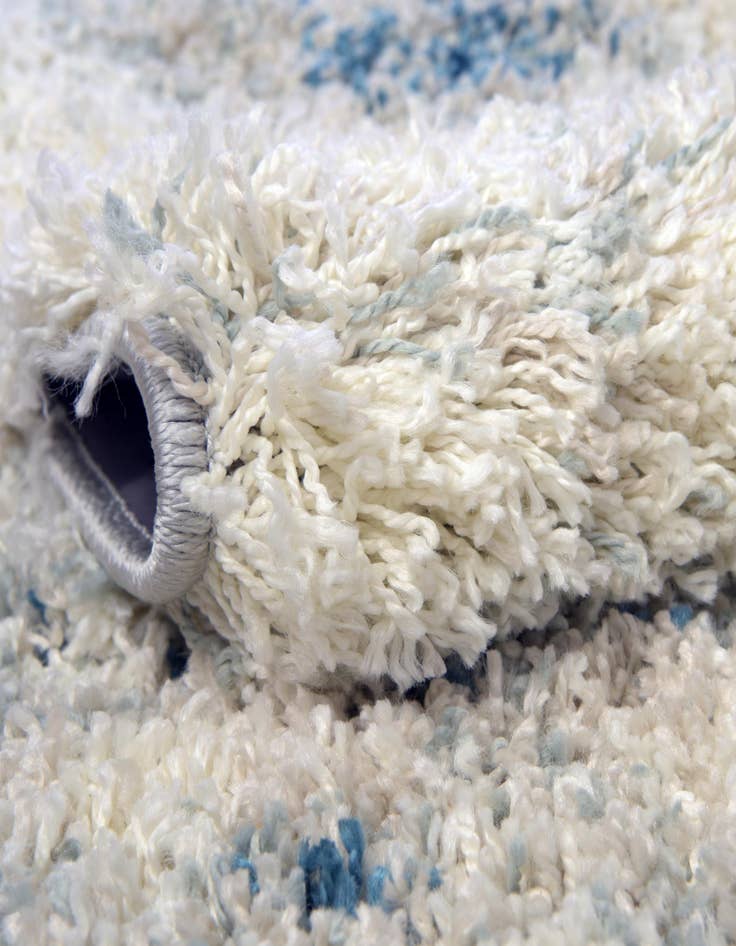 Detail image of 7' 10 x 7' 10 Soft Touch Shag Round Rug