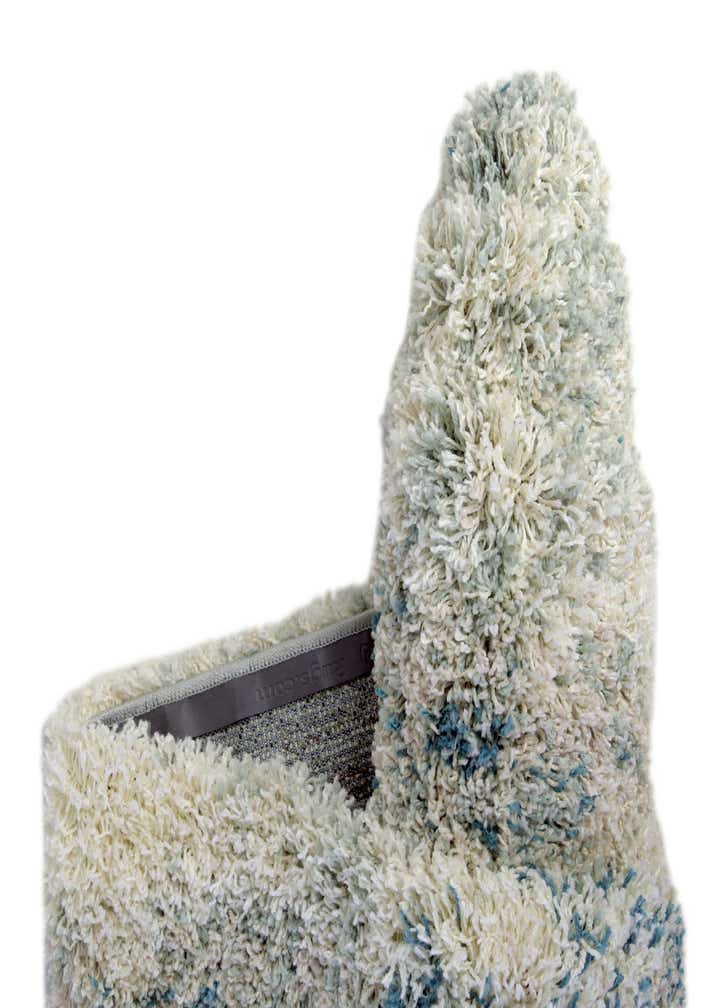 7' 10 x 7' 10 Soft Touch Shag Round Rug