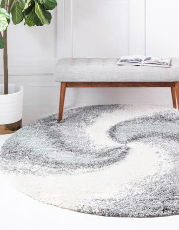 7' 10 x 7' 10 Soft Touch Shag Round Rug
