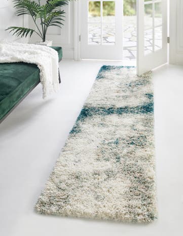 2' 7 x 13' Soft Touch Shag Runner Rug