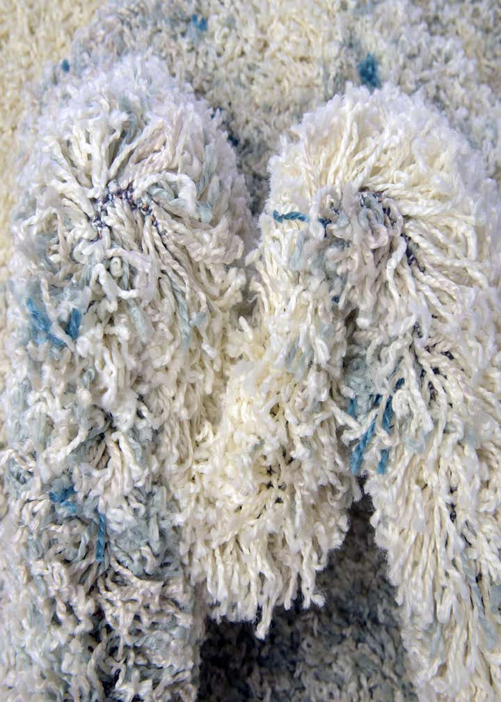 2' x 6' 7 Soft Touch Shag Runner Rug