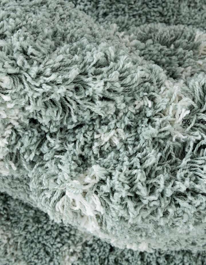 7' 10 x 7' 10 Soft Touch Shag Square Rug