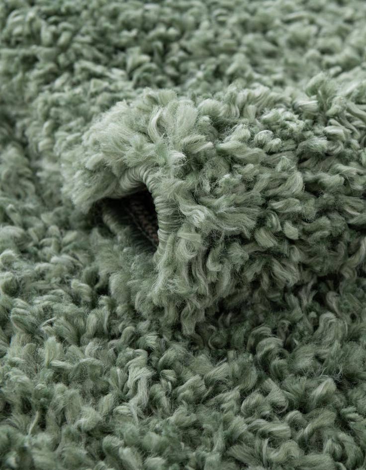 Detail image of 7' x 7' Zermatt Shag Square Rug