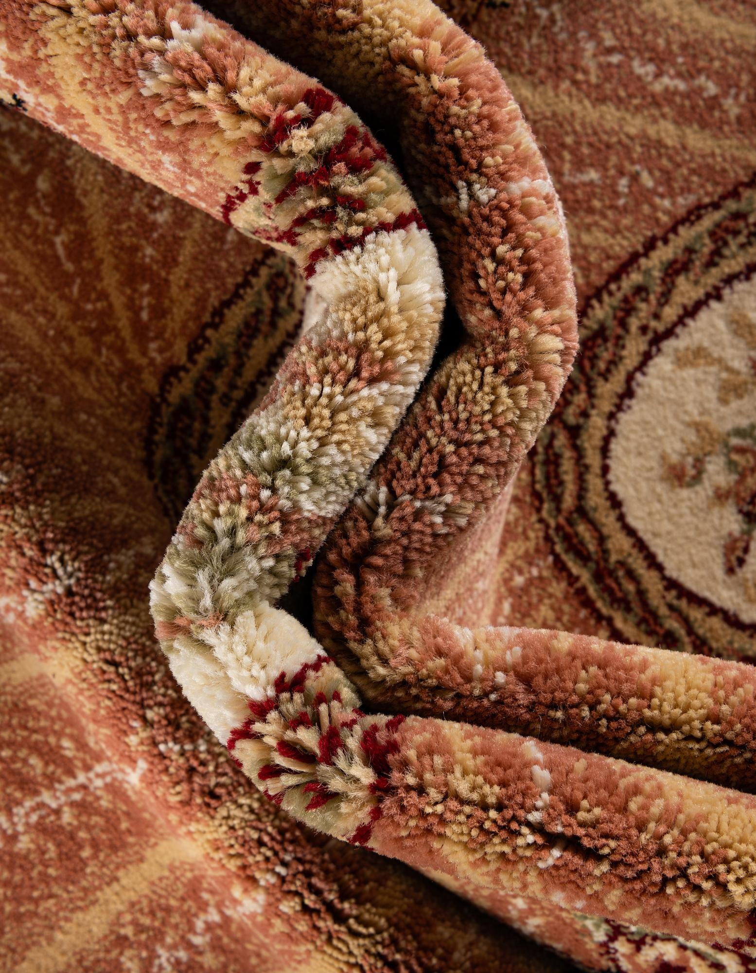 2' 8 x 101' Classic Aubusson Rug
